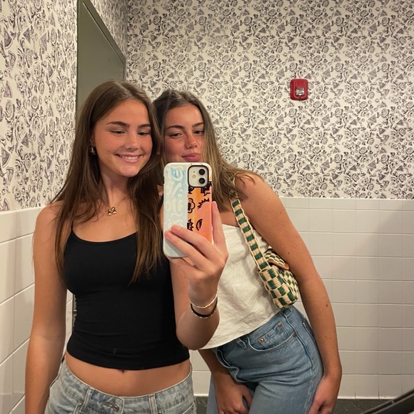 carolineclrk